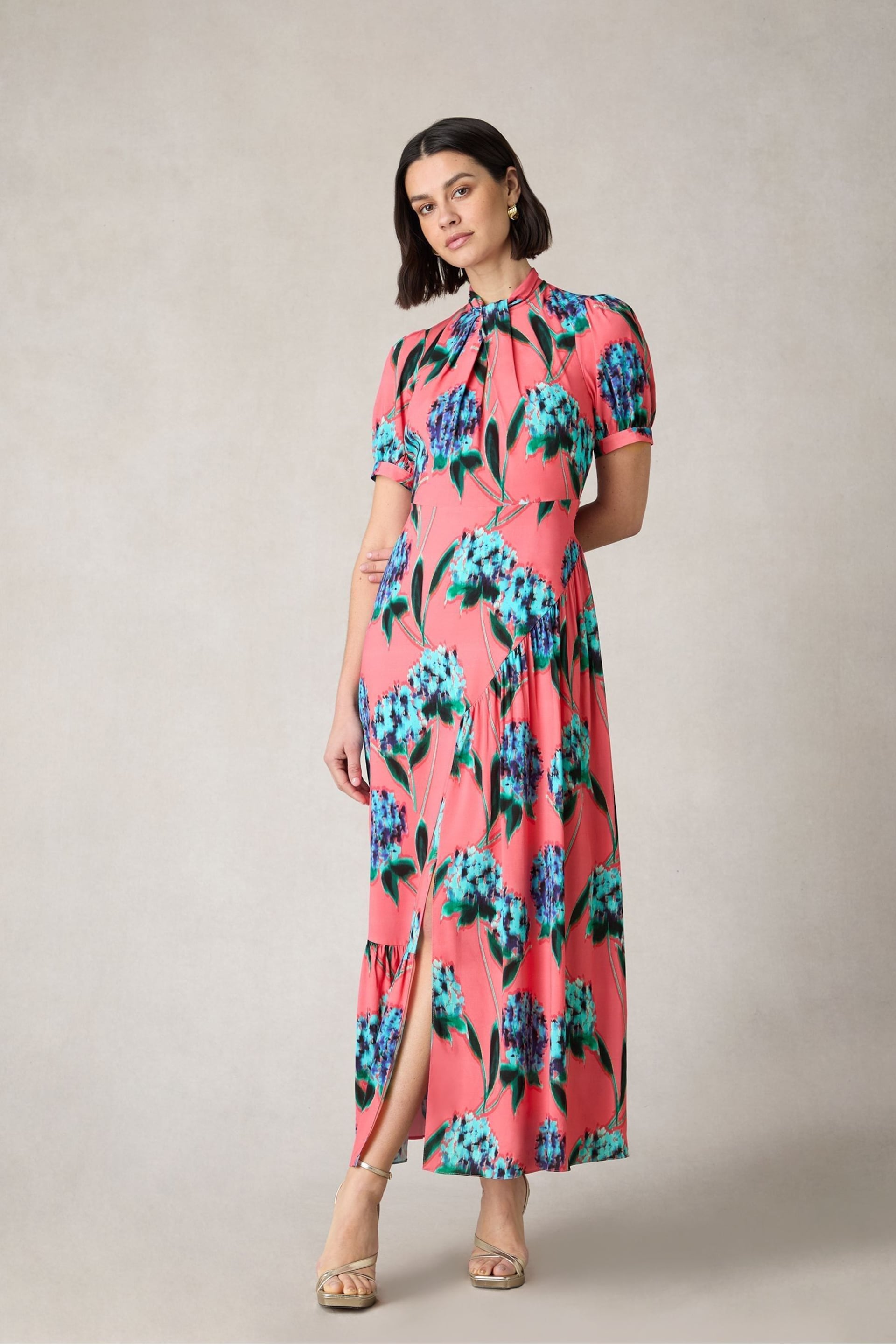 Ro&Zo Pink Petite Scarlett Floral Print Twist Neck Maxi Dress - Image 1 of 7