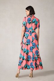 Ro&Zo Pink Petite Scarlett Floral Print Twist Neck Maxi Dress - Image 5 of 7