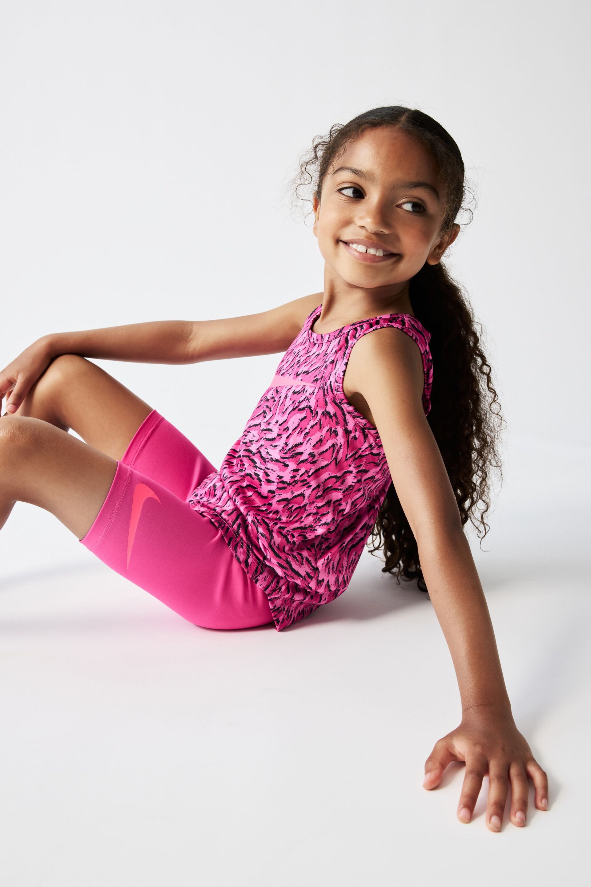 Nike Pink Little Kids Veneer Vest and Shorts Set - Image 6 of 7