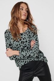ONLY Green Lightweight Knit Printed Jumper - Image 4 of 5