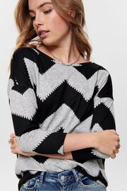 ONLY Grey Lightweight Knit Printed Jumper - Image 3 of 5