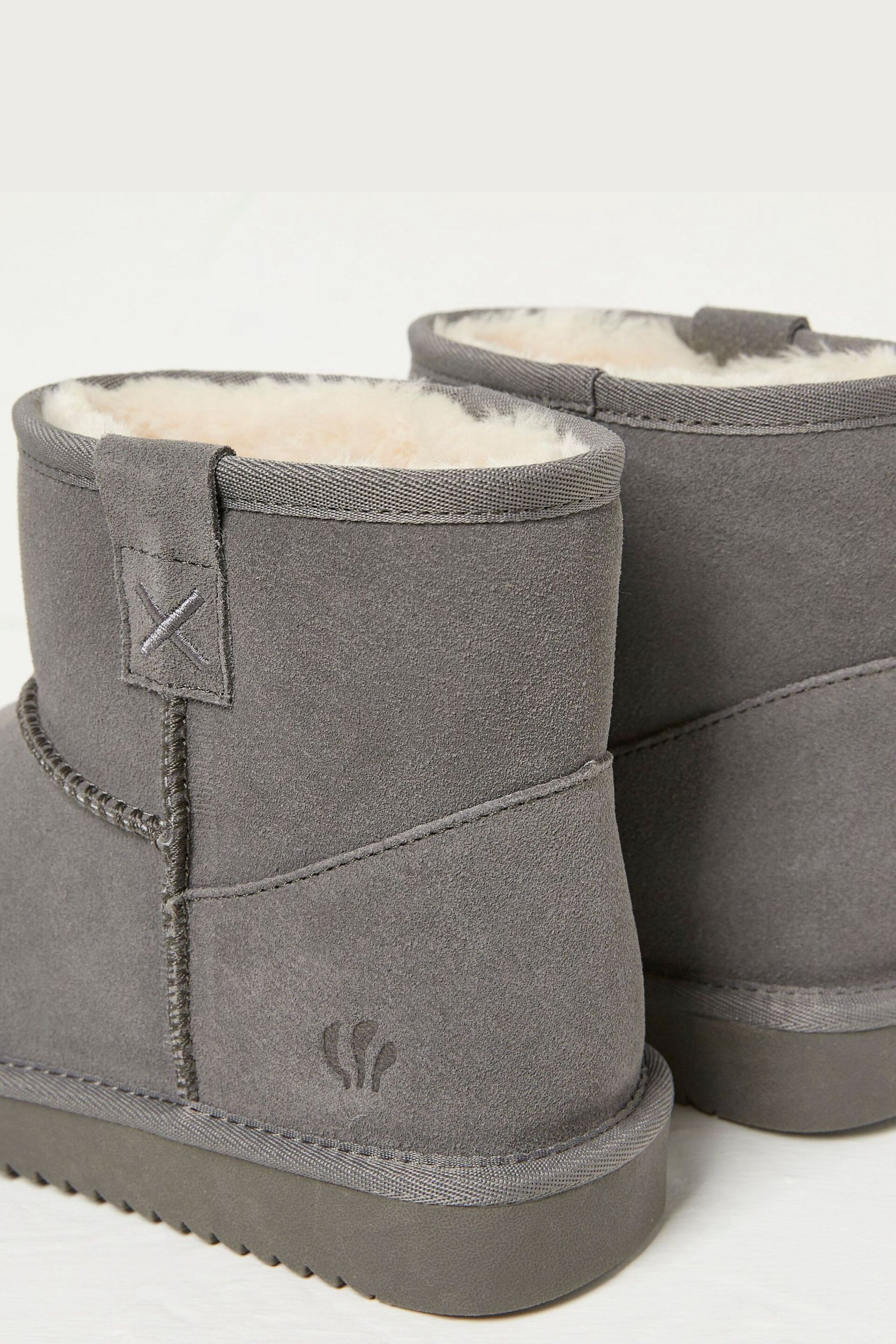 FatFace Grey Suede Slipper Boots - Image 4 of 4