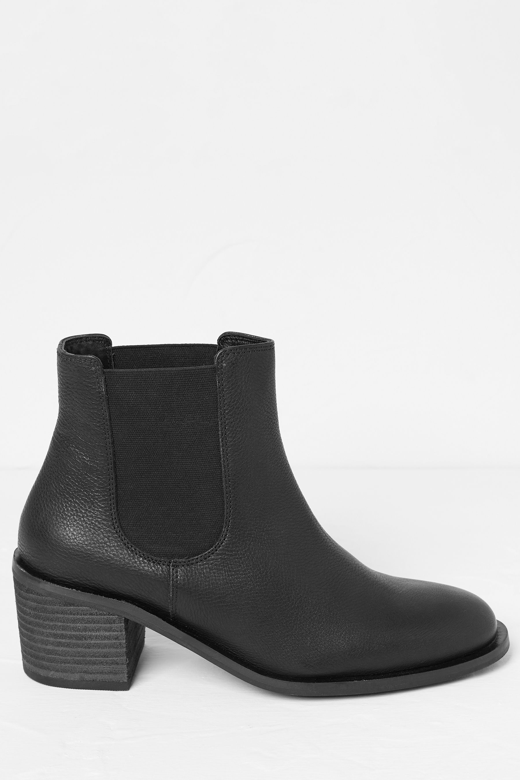 Leather chelsea ankle boots zara shop