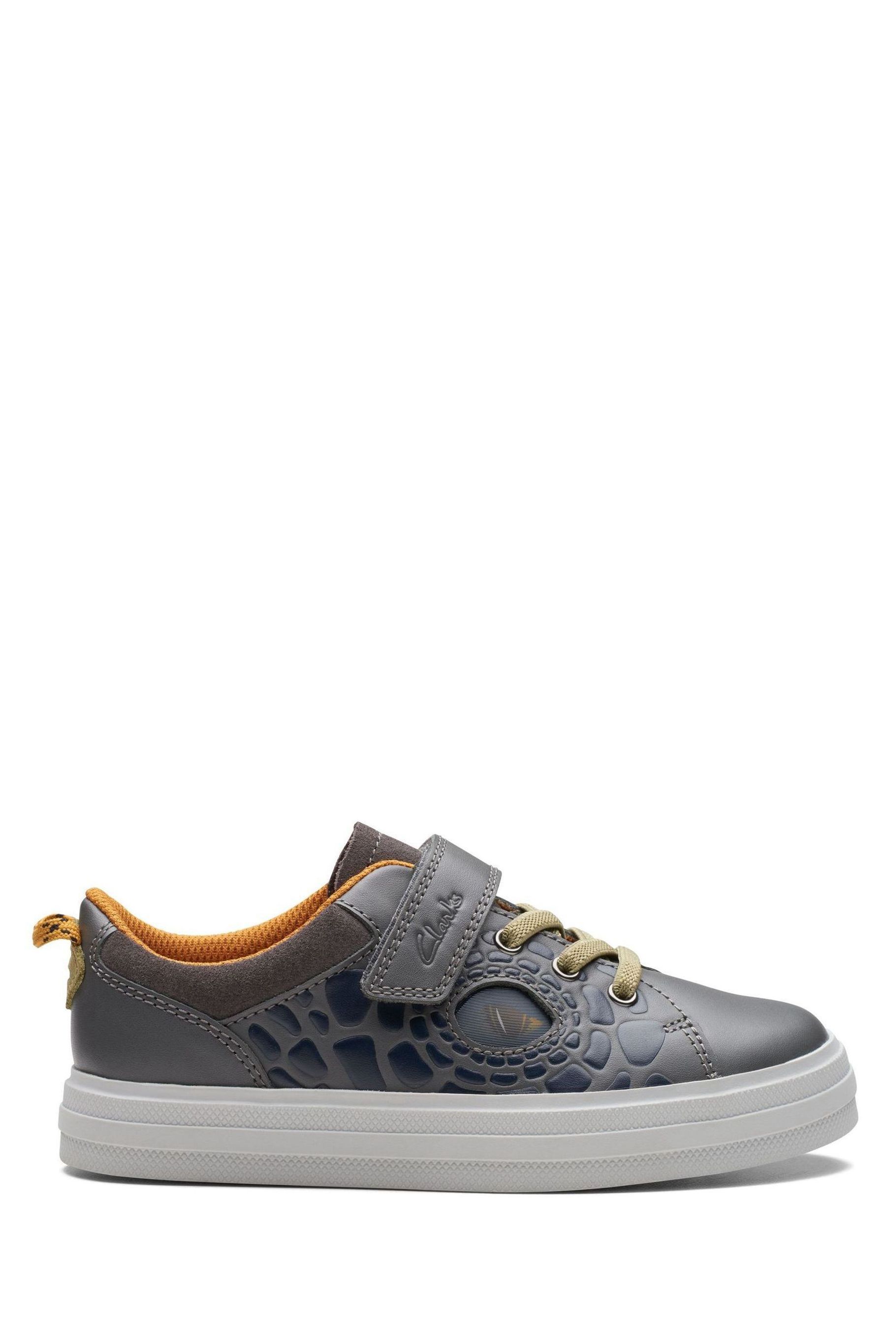 Clarks shoes next 2025