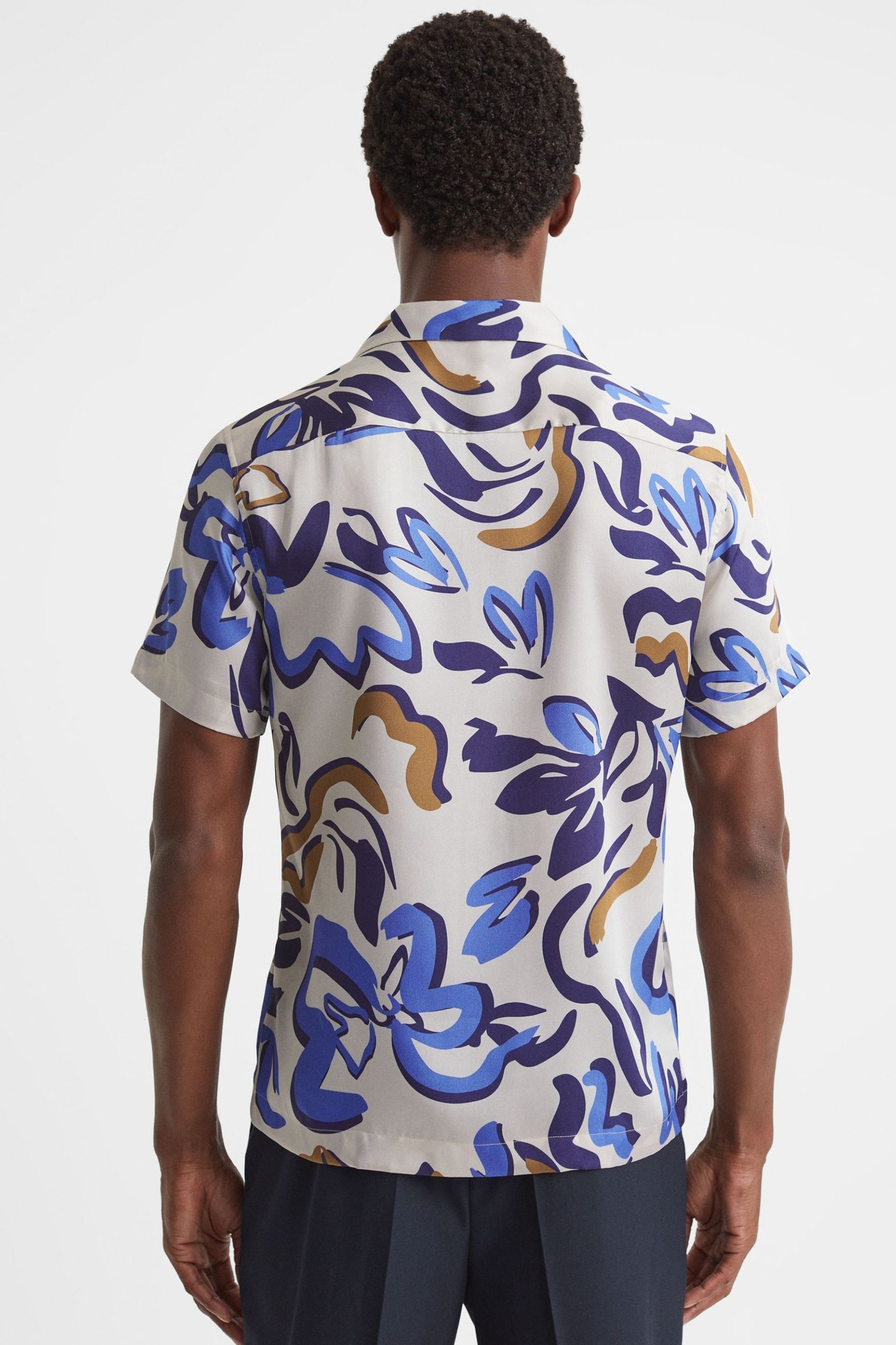 Reiss White Multi Scout Abstract Print Cuban Collar Shirt - Image 5 of 5