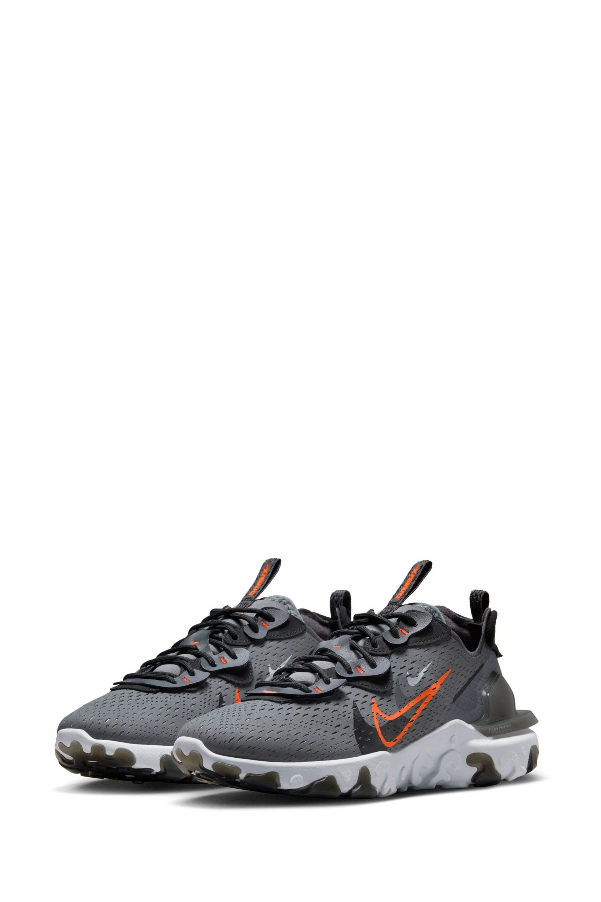 Nike Grey React Vision Trainers - Image 5 of 10