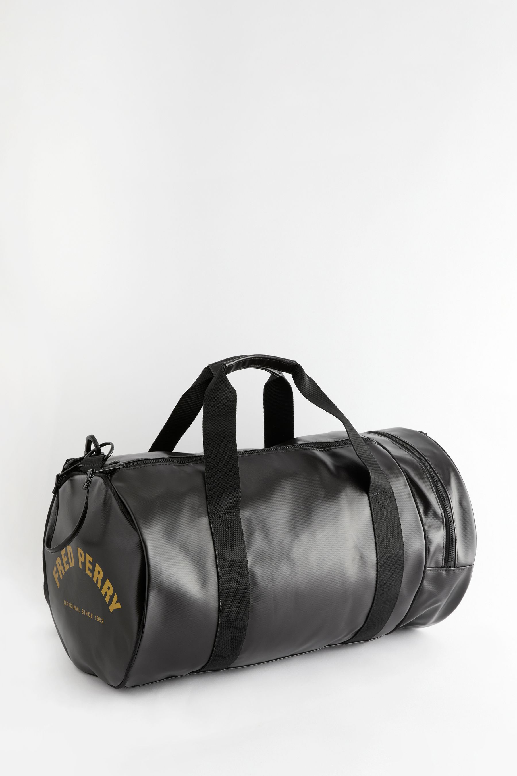 Fred perry leather duffle bag clearance