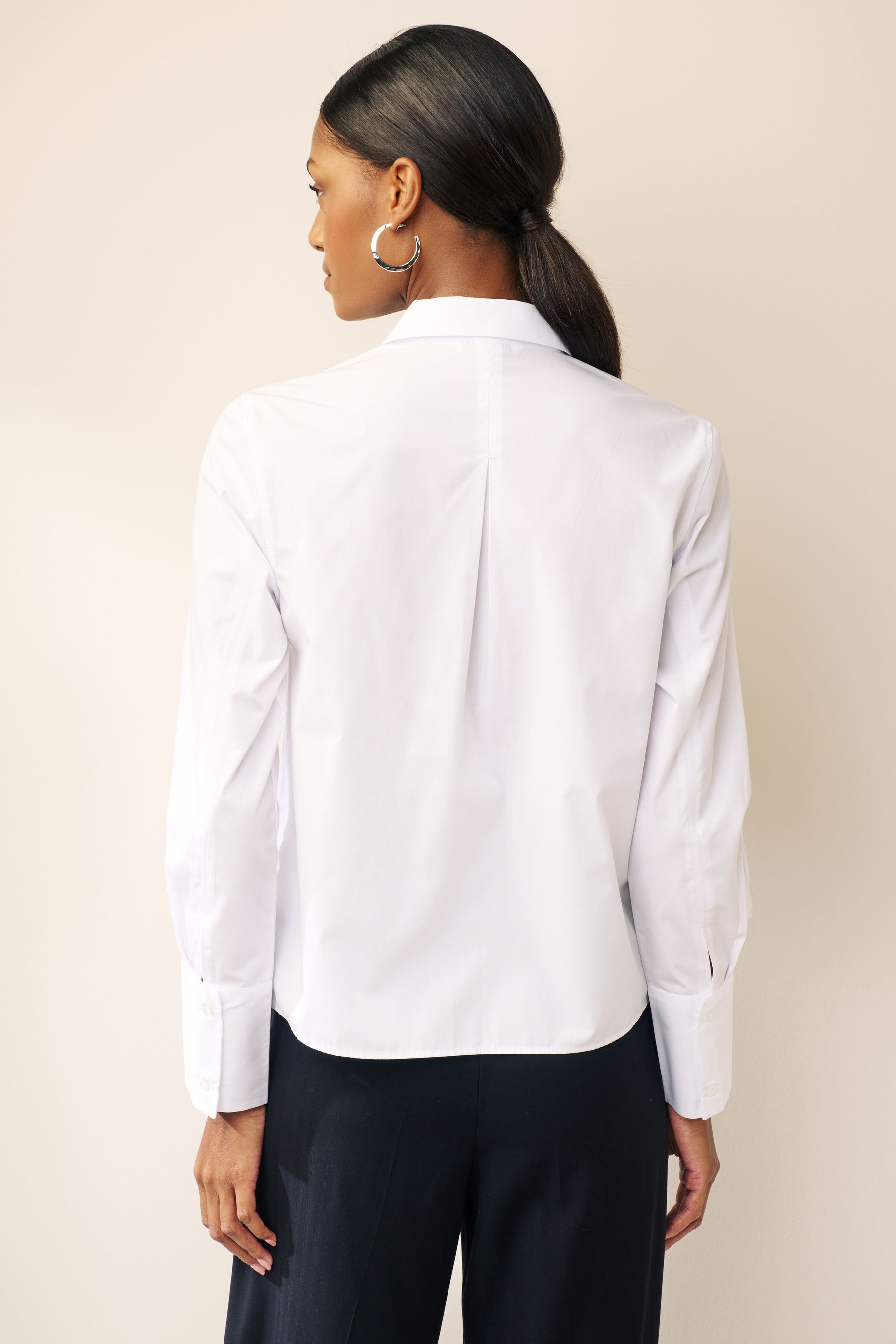 Fitted white long sleeve shirt shop