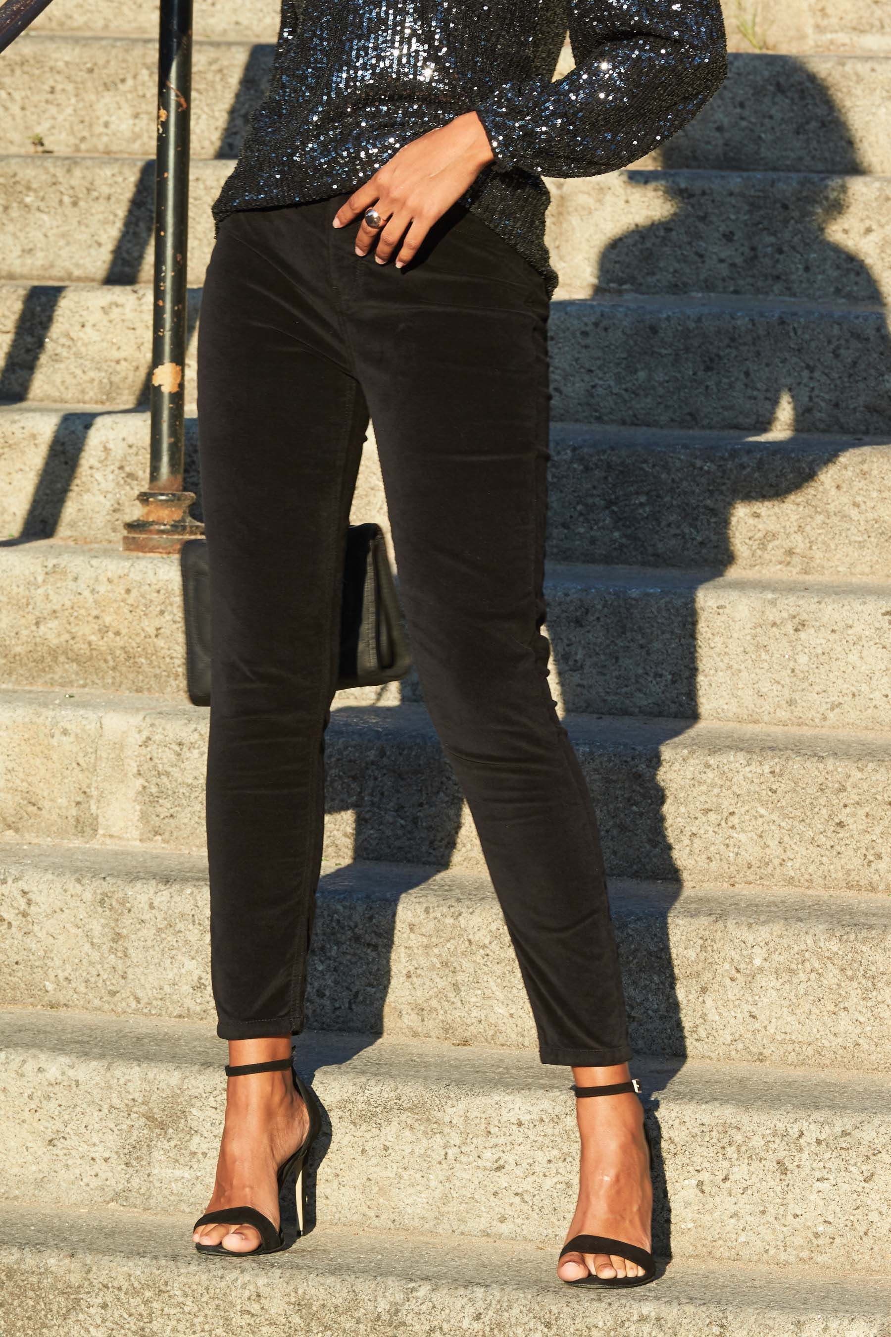 Black velvet skinny jeans clearance