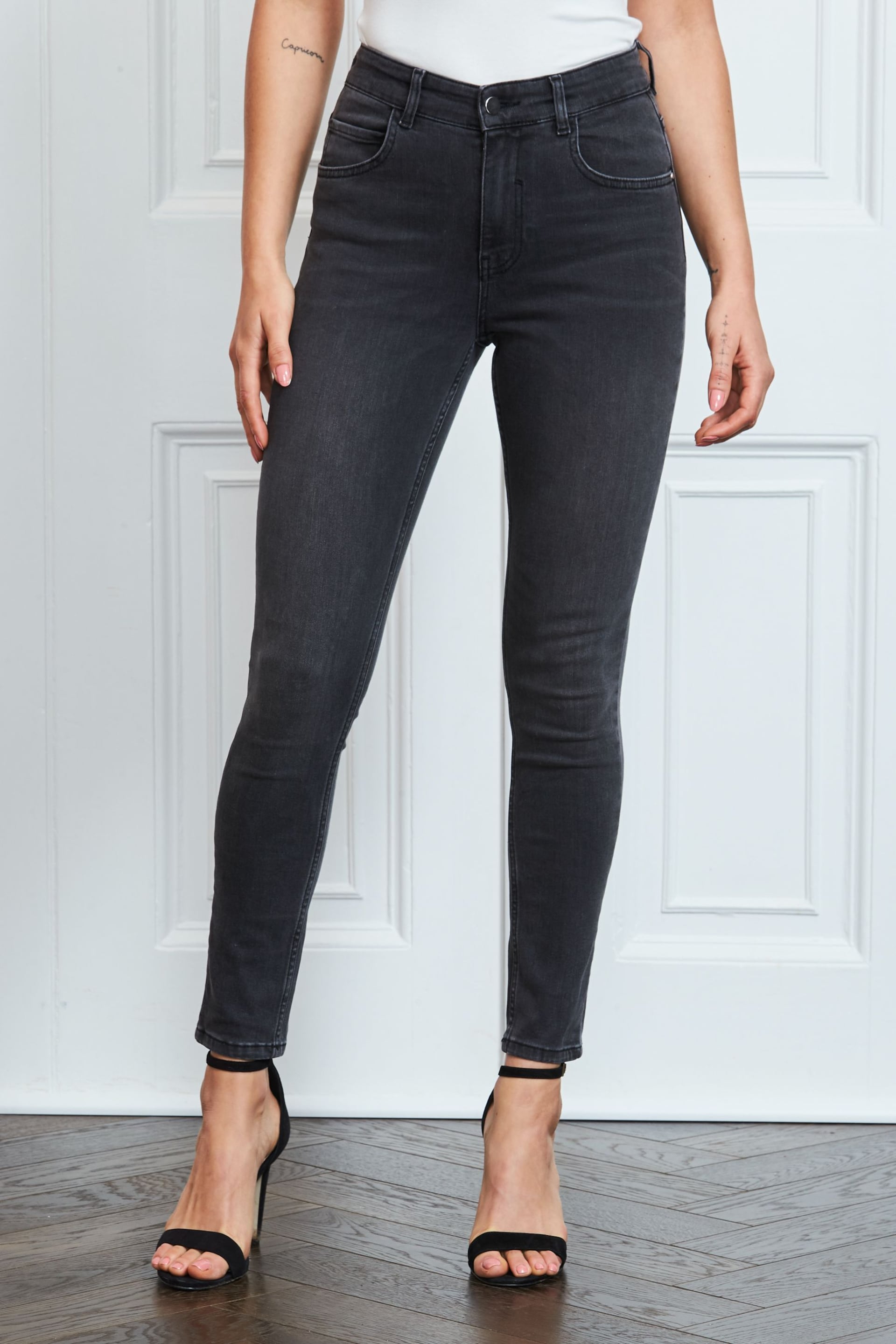 Sosandar Light Grey Tall Perfect Skinny Jeans - Image 2 of 4