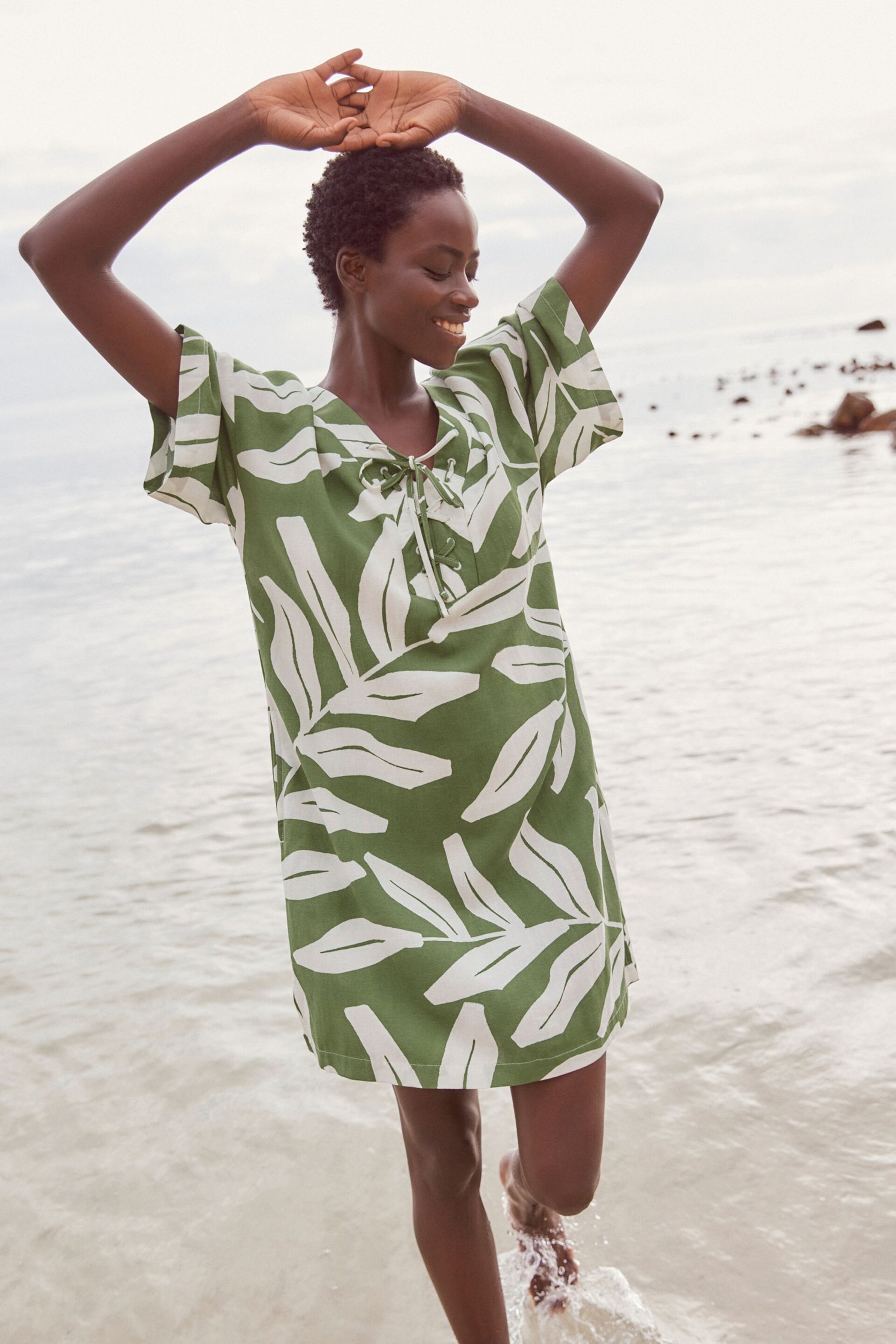 Green/White Oversized Cover Up Kaftan With Linen - Image 2 of 7