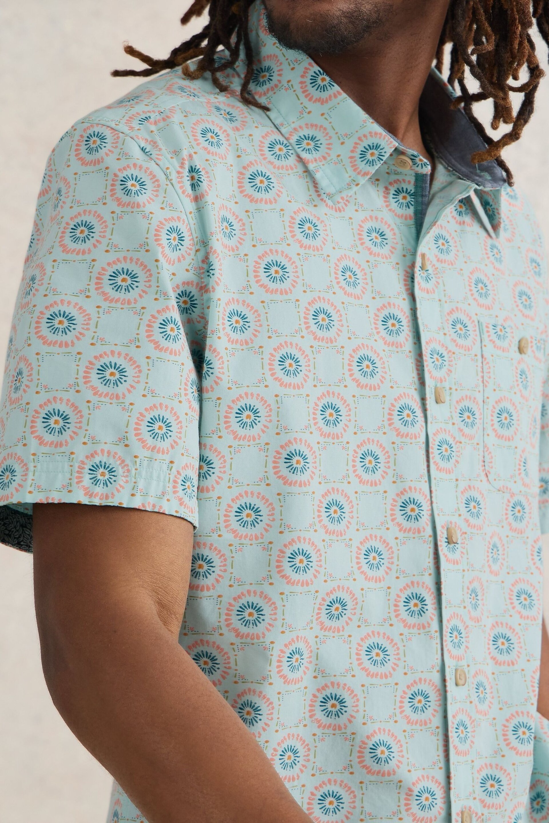 White Stuff Blue Daisy Tile Printed Short Sleeve Shirt - Image 4 of 7