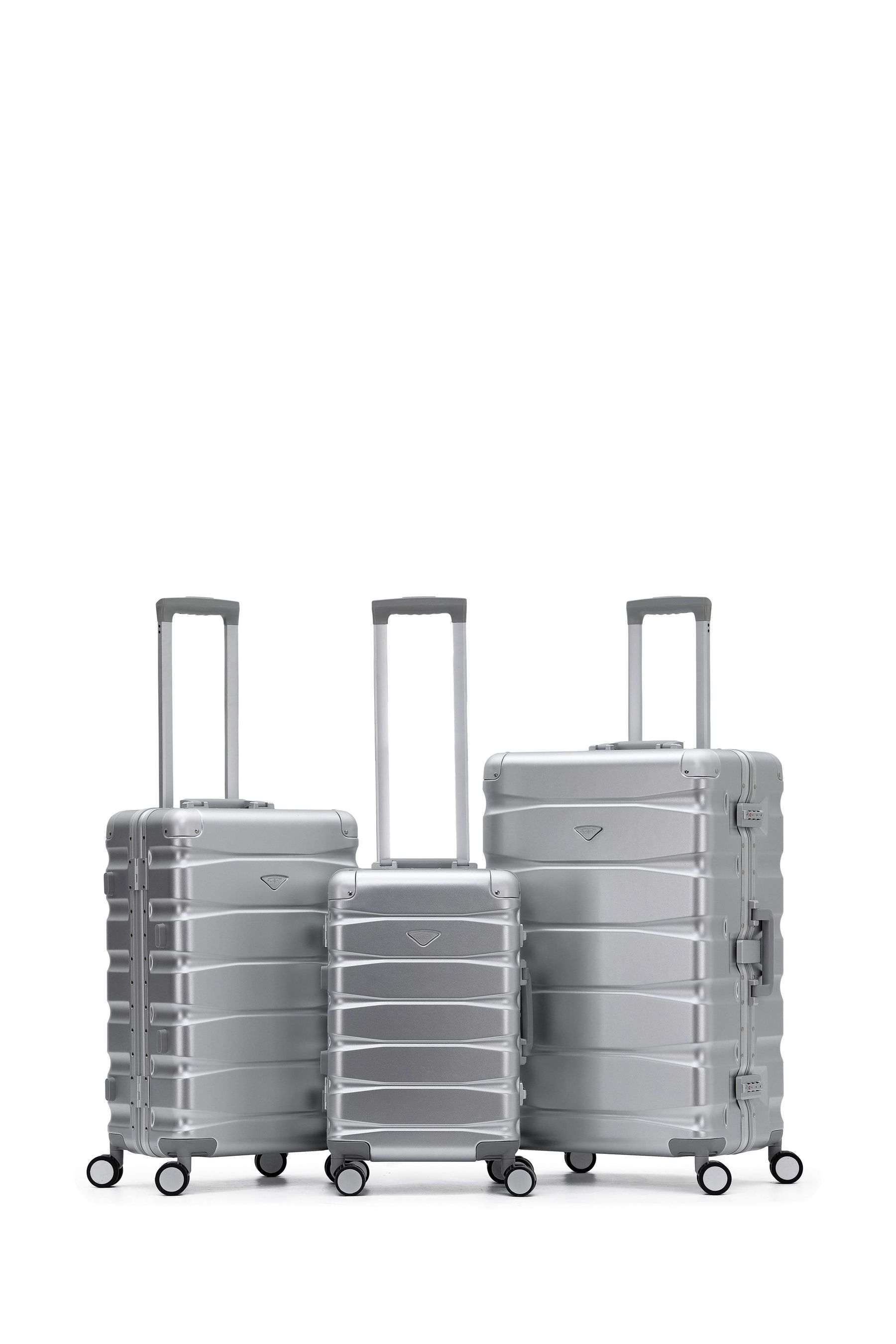 Silver luggage set online