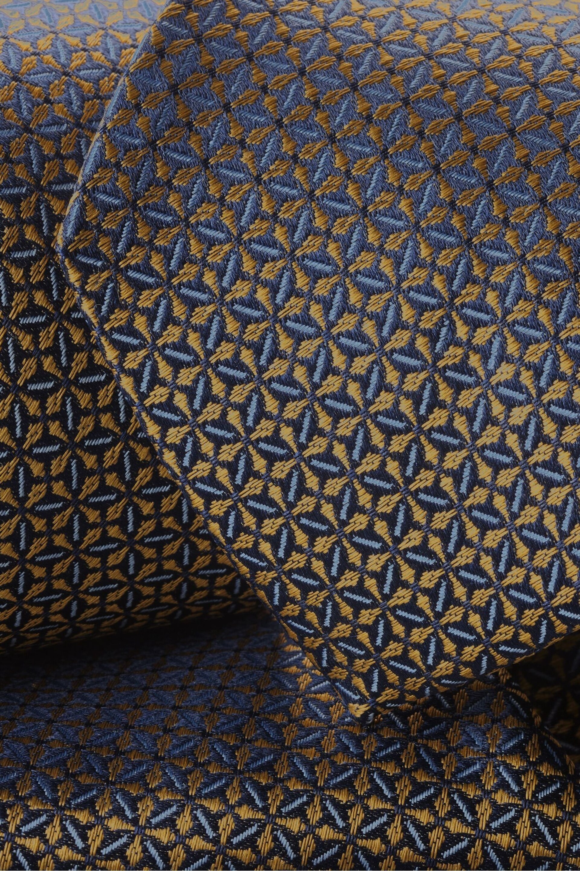 Charles Tyrwhitt Yellow Semi Plain Silk Stain Resistant Pattern Tie - Image 2 of 2