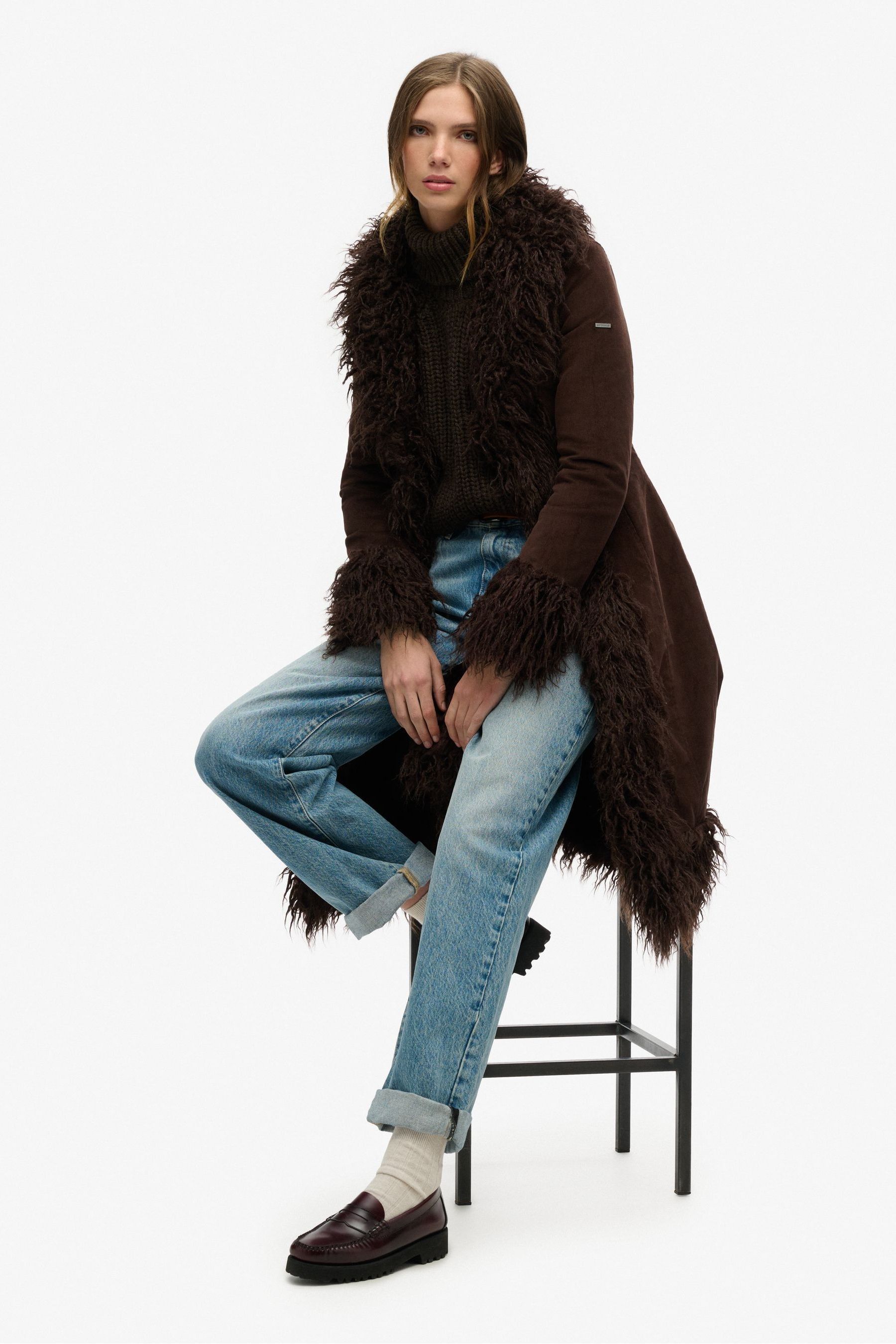 Manteau de fourrure synonyme new arrivals