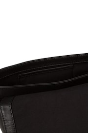 Pure Luxuries London Charlotte Nappa Leather Cross-Body Bag - Image 7 of 7