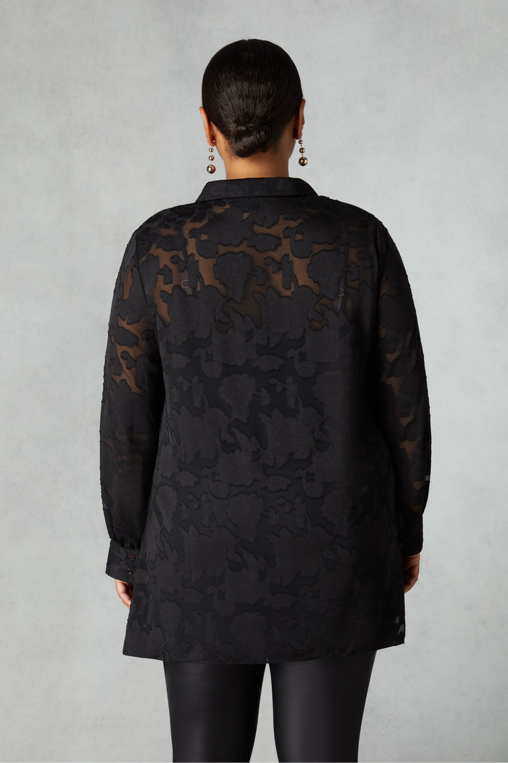 Live Unlimited Curve - Floral Burnout Hanky Hem Longline Black Blouses - Image 2 of 4