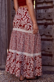Red Spliced Print Textured Maxi Skirt With Crochet Trim - Image 4 of 7