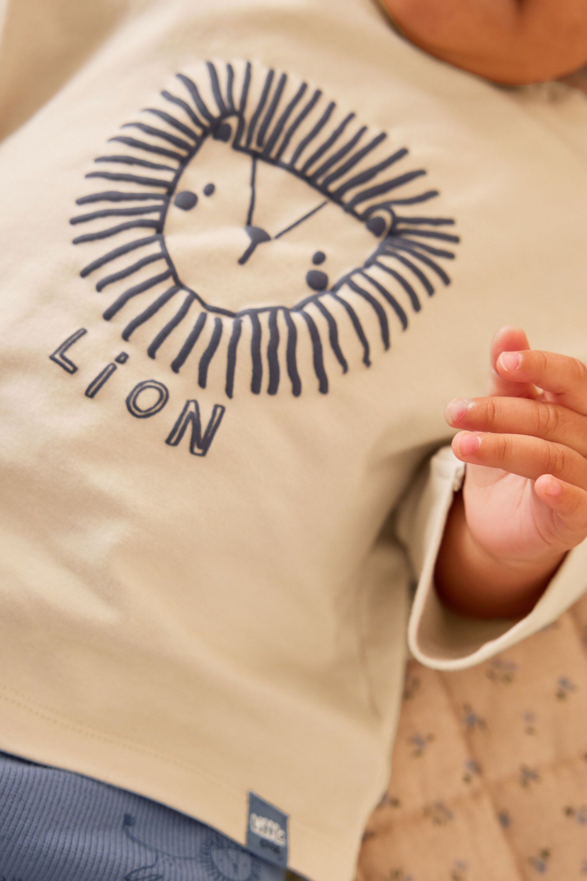Blue/White Lion Baby Top and Leggings 2 Piece Set - Image 4 of 7