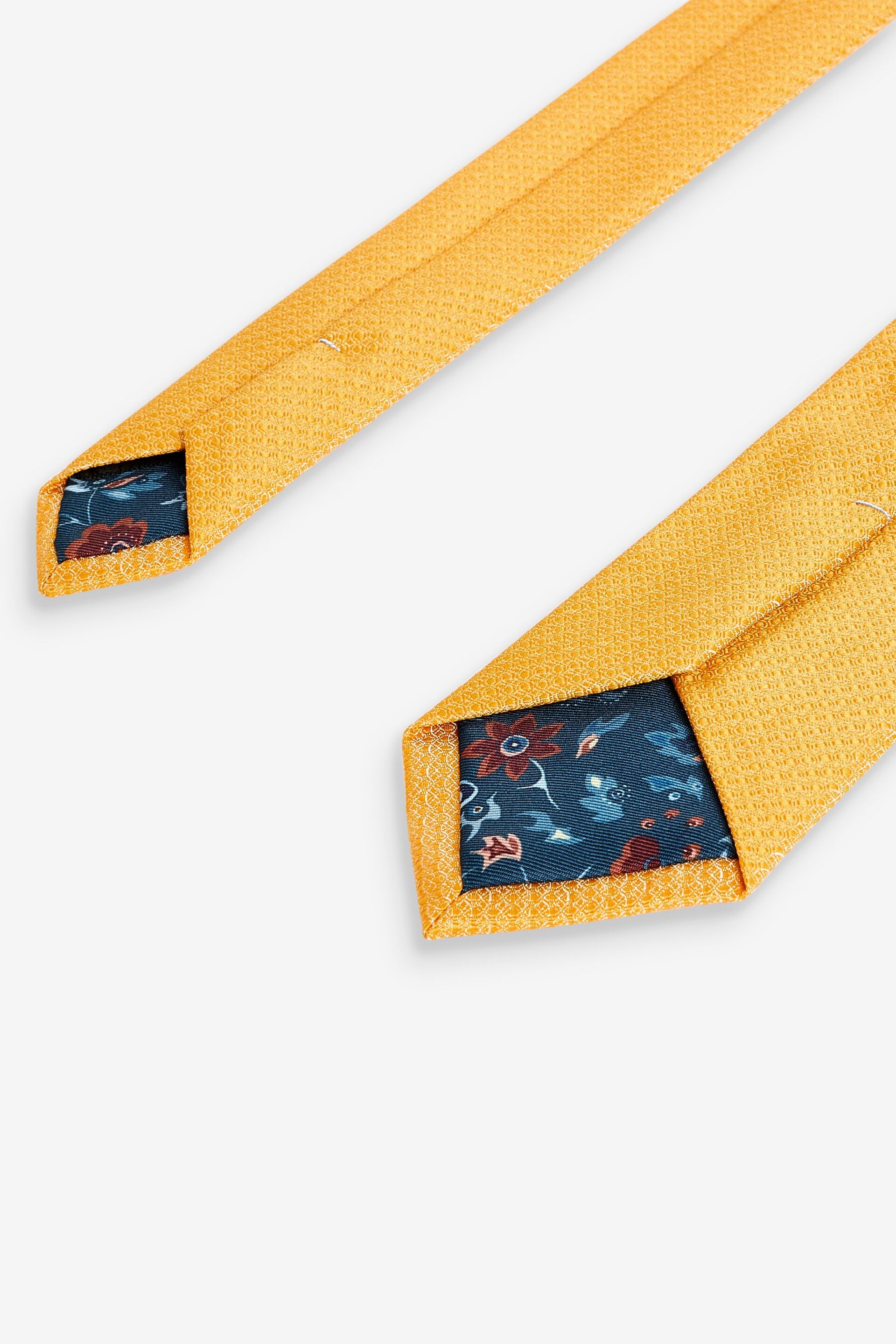 Yellow/Navy Blue Floral Slim Tie And Pocket Square Set - Image 4 of 5