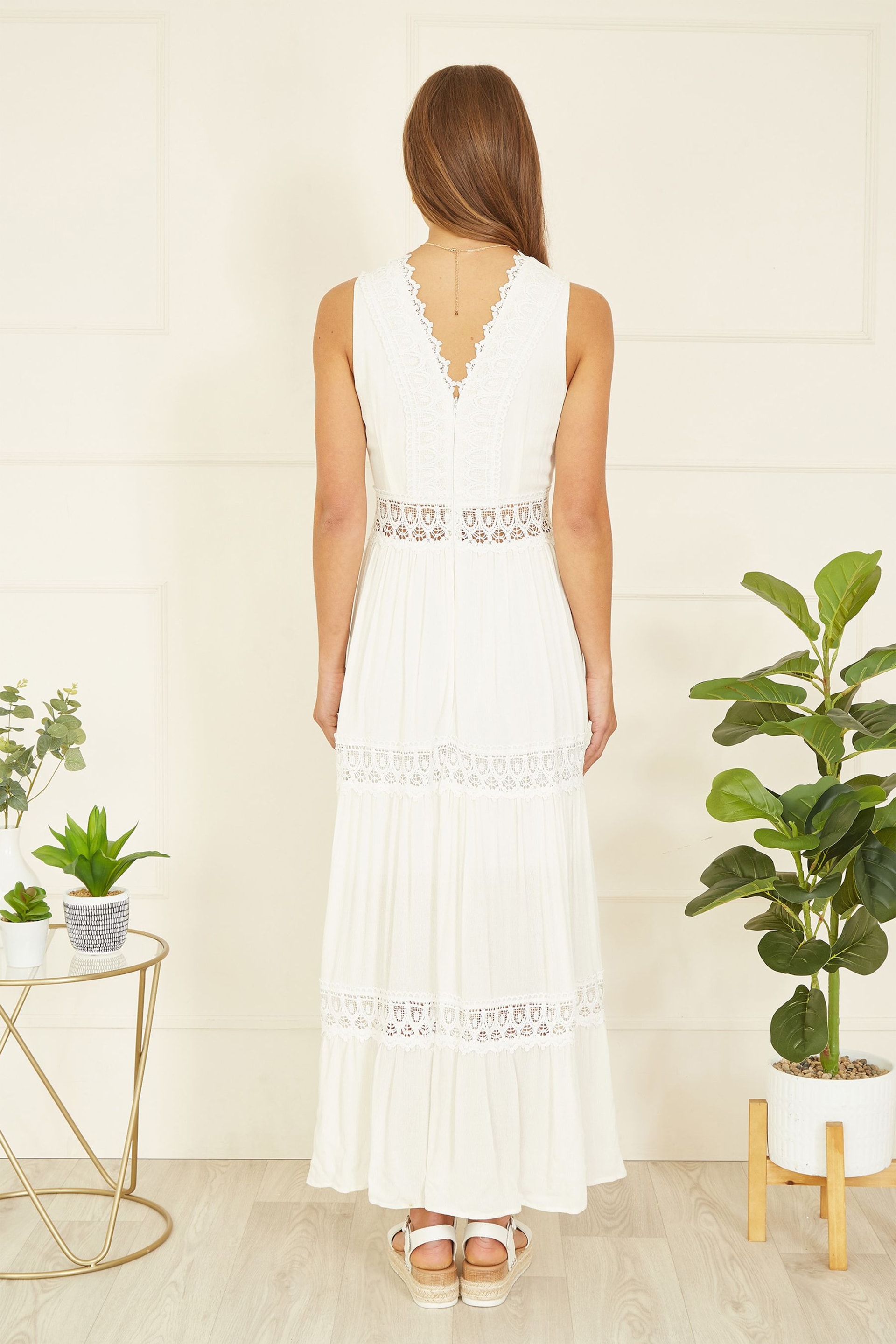 Yumi White Lace Trim Cotton Midi Sun Dress - Image 4 of 5