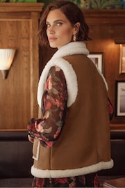 Love & Roses Brown Faux Suede and Shearling Gilet - Image 4 of 5