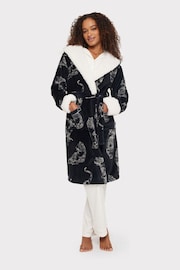 Chelsea Peers Black Curve Fleece Linear Tiger Print Dressing Gown - Image 3 of 5