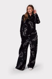 Chelsea Peers Black Fleece Linear Tiger Print Co-ord Set - Image 2 of 5