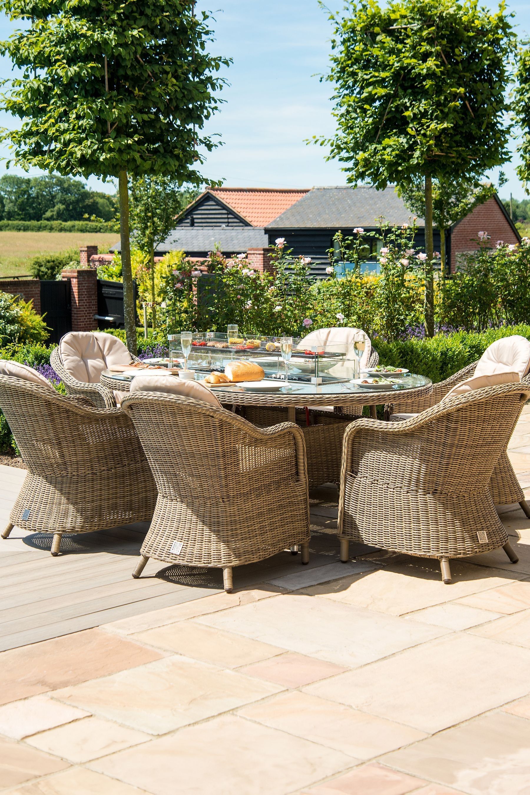 Maze rattan fire pit 2025