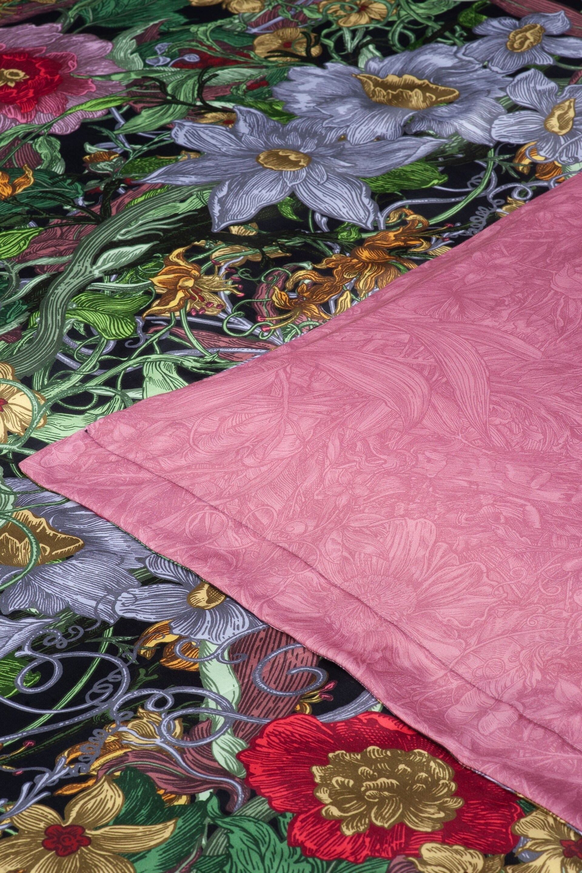 Timorous Beasties Midnight Berkeley Blooms Duvet Cover and Pillowcase Set - Image 3 of 8