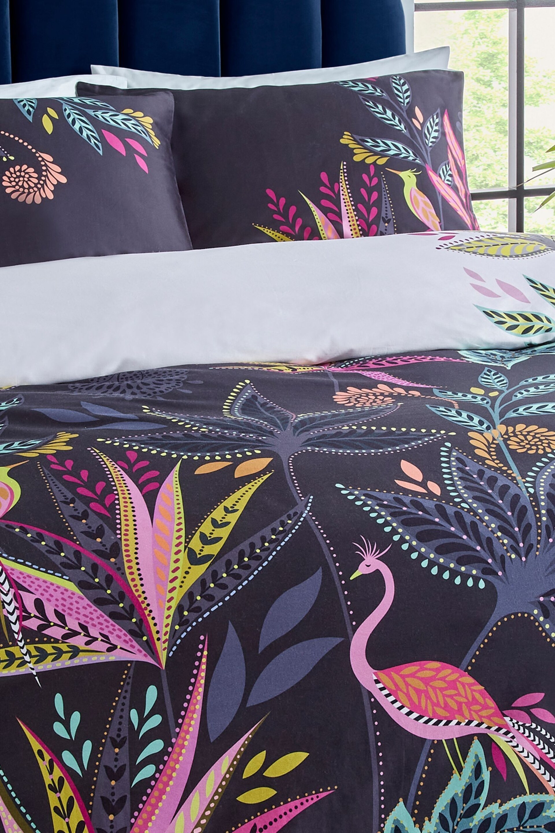 Sara Miller Midnight Botanic Paradise Duvet Cover and Pillowcase Set - Image 3 of 8