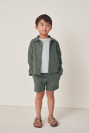 The White Company Green Organic Crinkle Cotton Jacket, Stripe T-Shirt & Short Set - Image 4 of 10