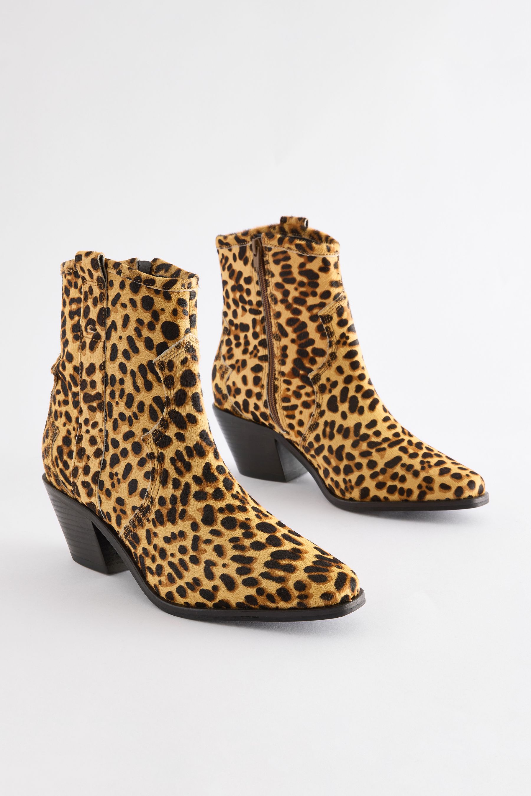 Deichmann cowboy boots store