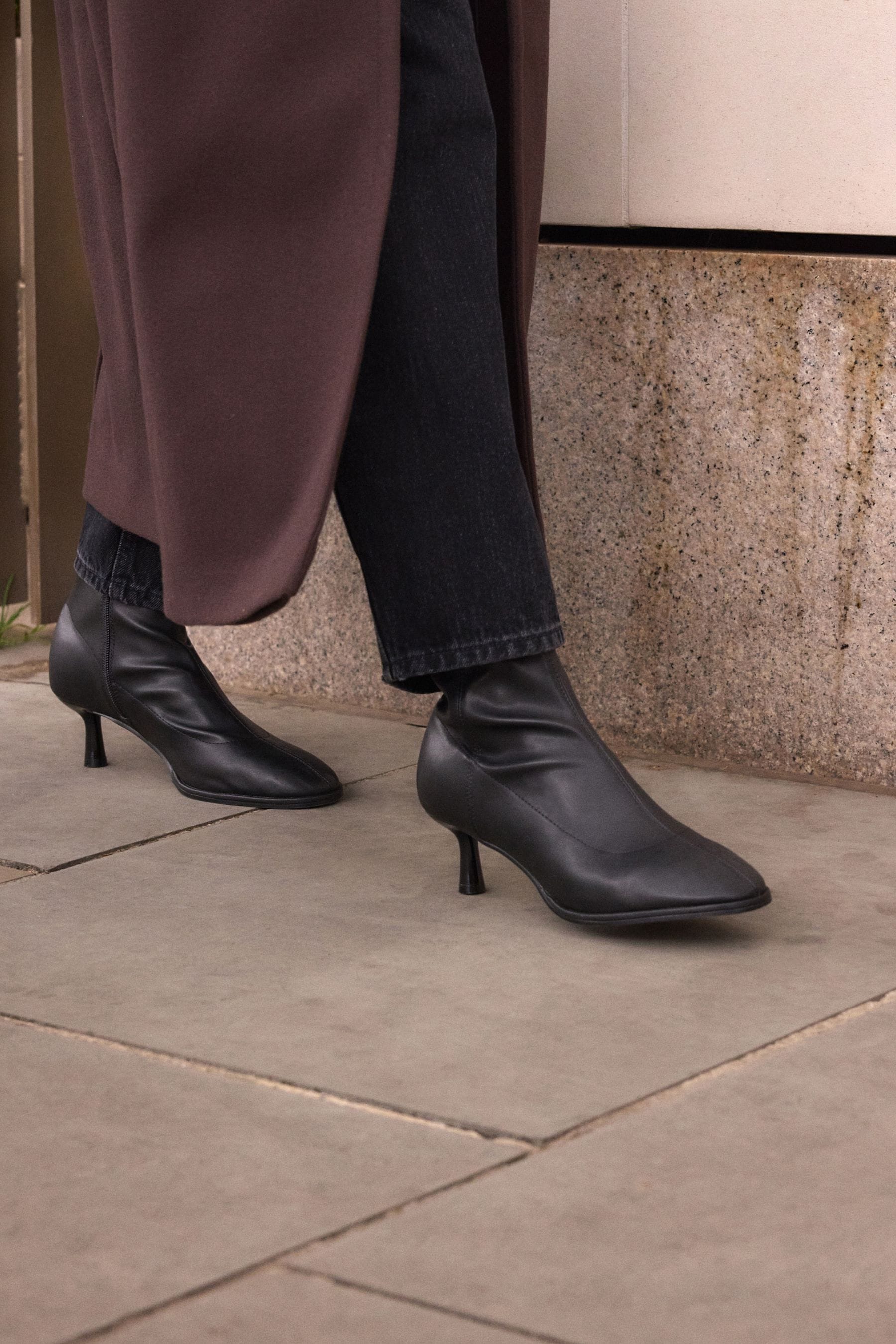 Sock fit black ankle boots top