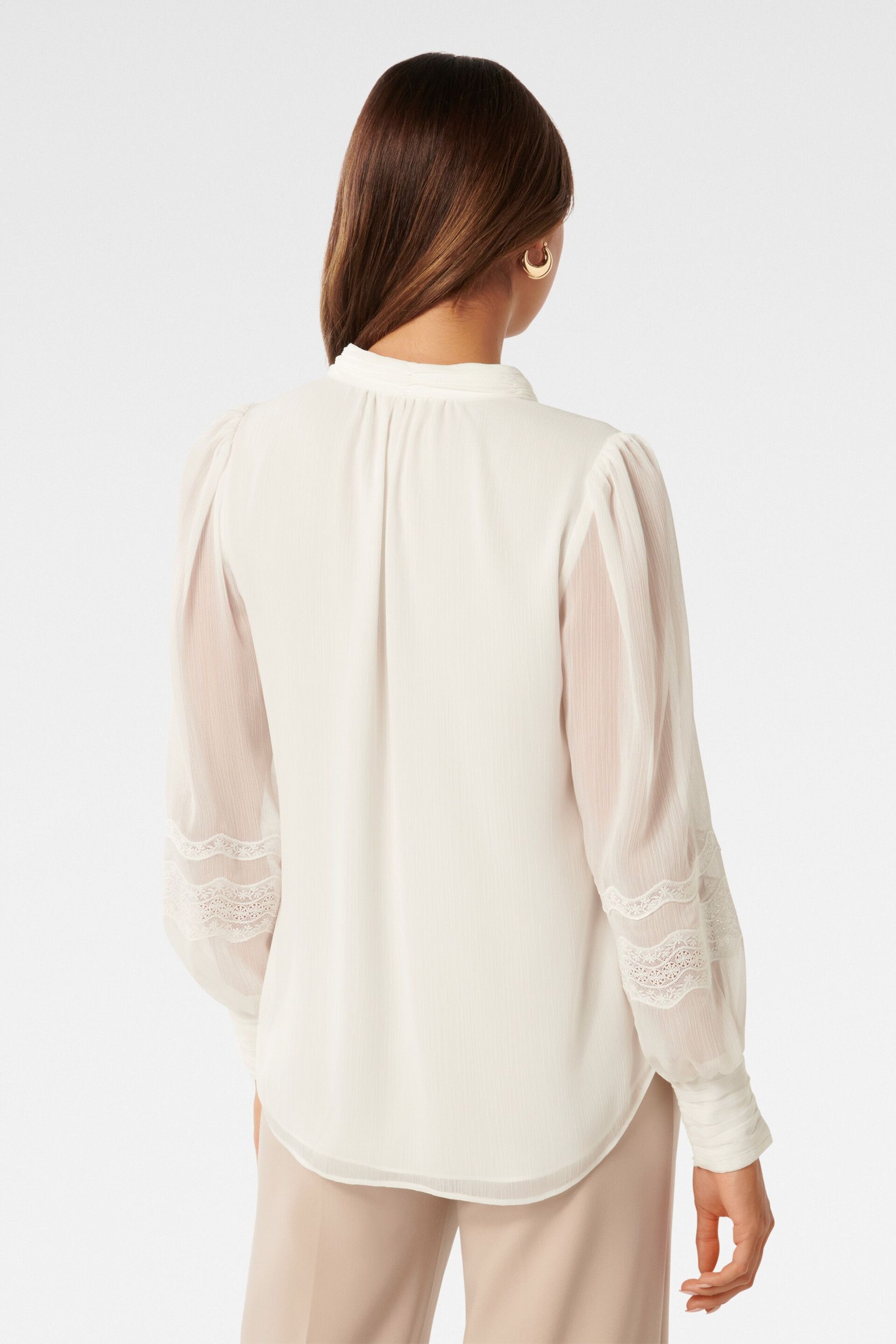 Forever New White Wendy Wave Trim Blouse - Image 2 of 5