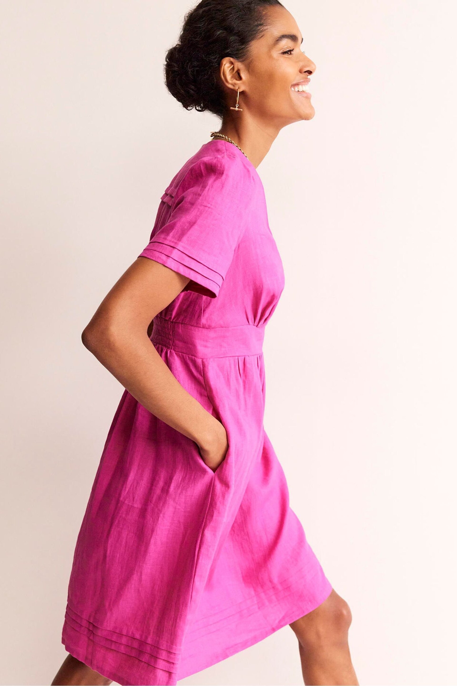Boden Pink Petite Eve Linen Short Dress - Image 4 of 4