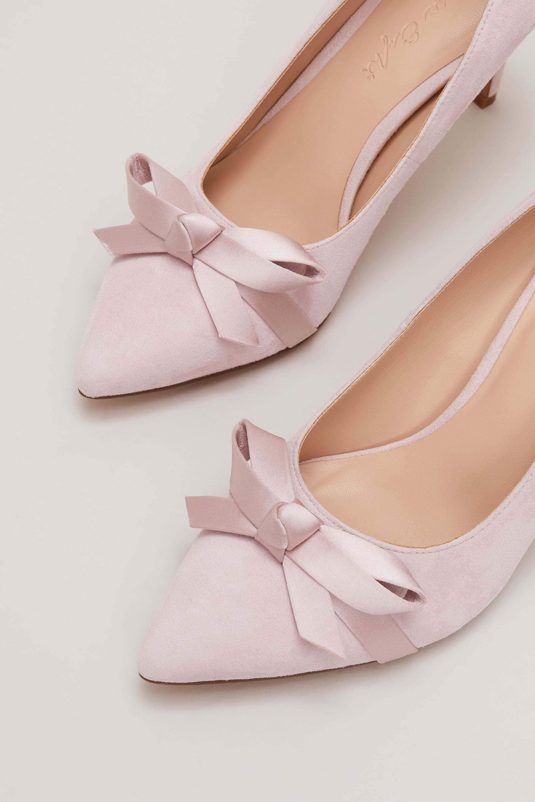 Pink suede court shoes shop