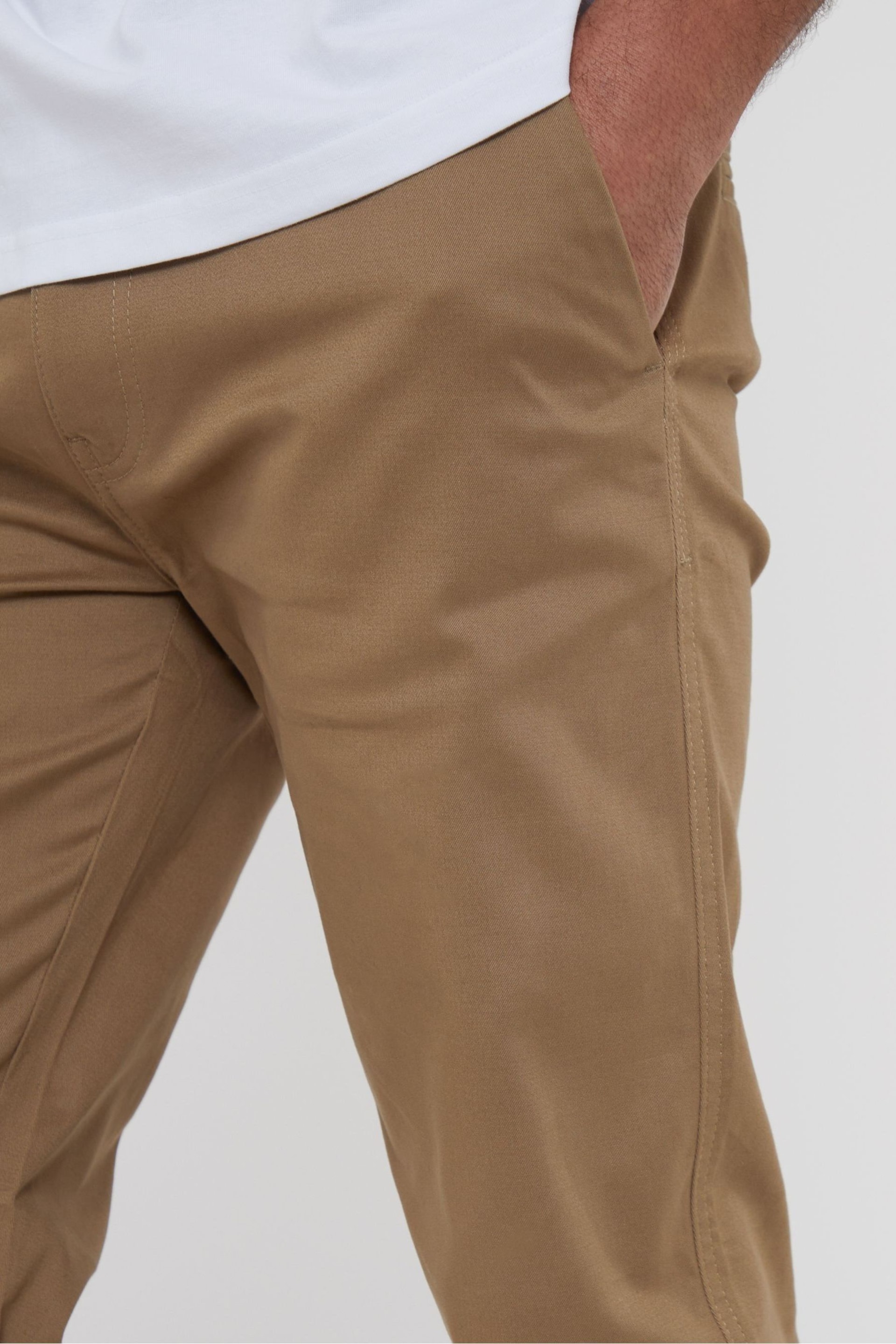 Threadbare Brown Cotton Regular Fit Chino Trousers with Stretch - Image 4 of 4