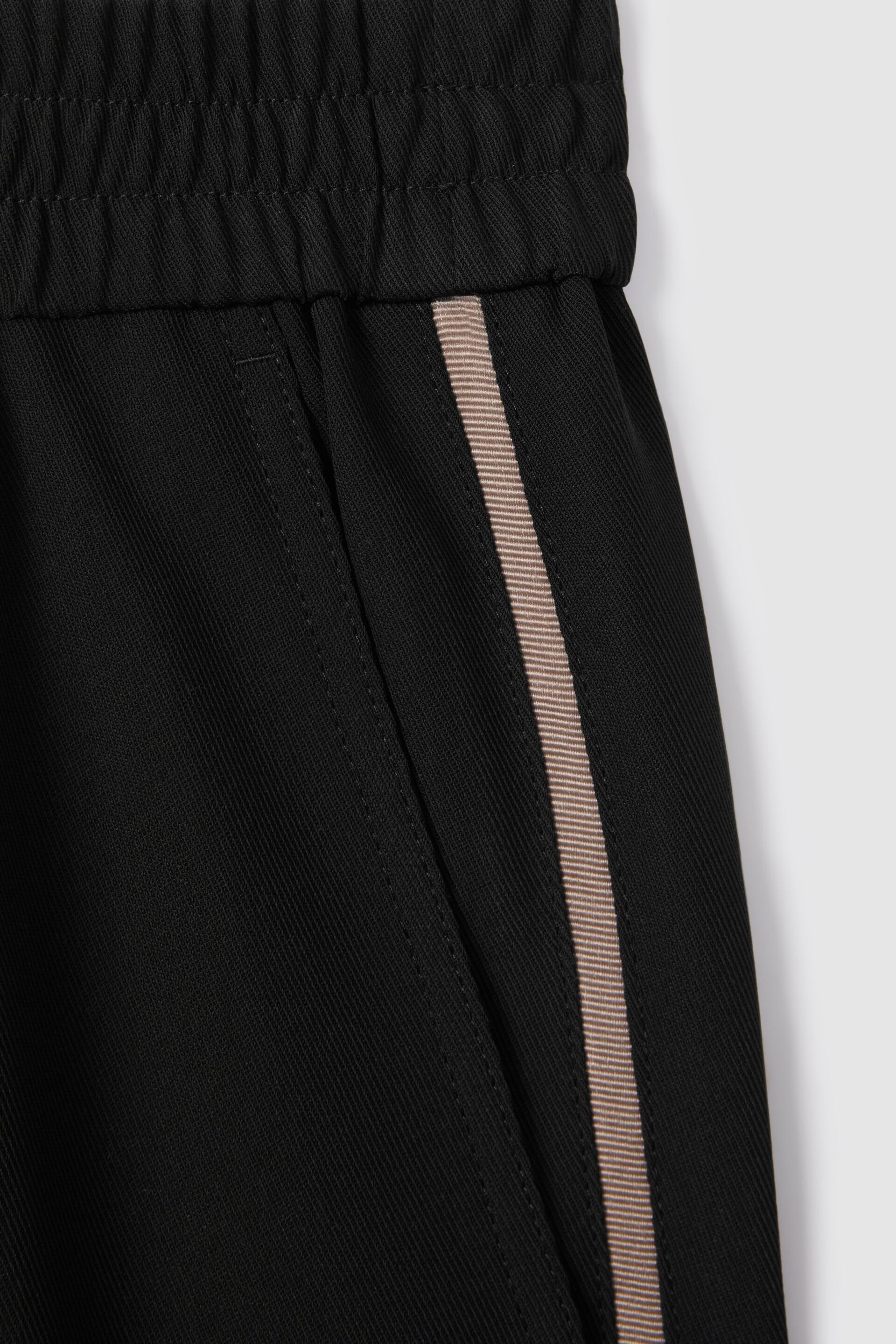 Reiss Black Remi Petite Elasticated Side Stripe Trousers - Image 7 of 8