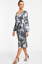 Quiz Grey Smudge Crepe Long Sleeve Midi Dress - Image 4 of 6