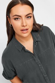 Yours Curve Black Chambray Shirt - Image 4 of 4