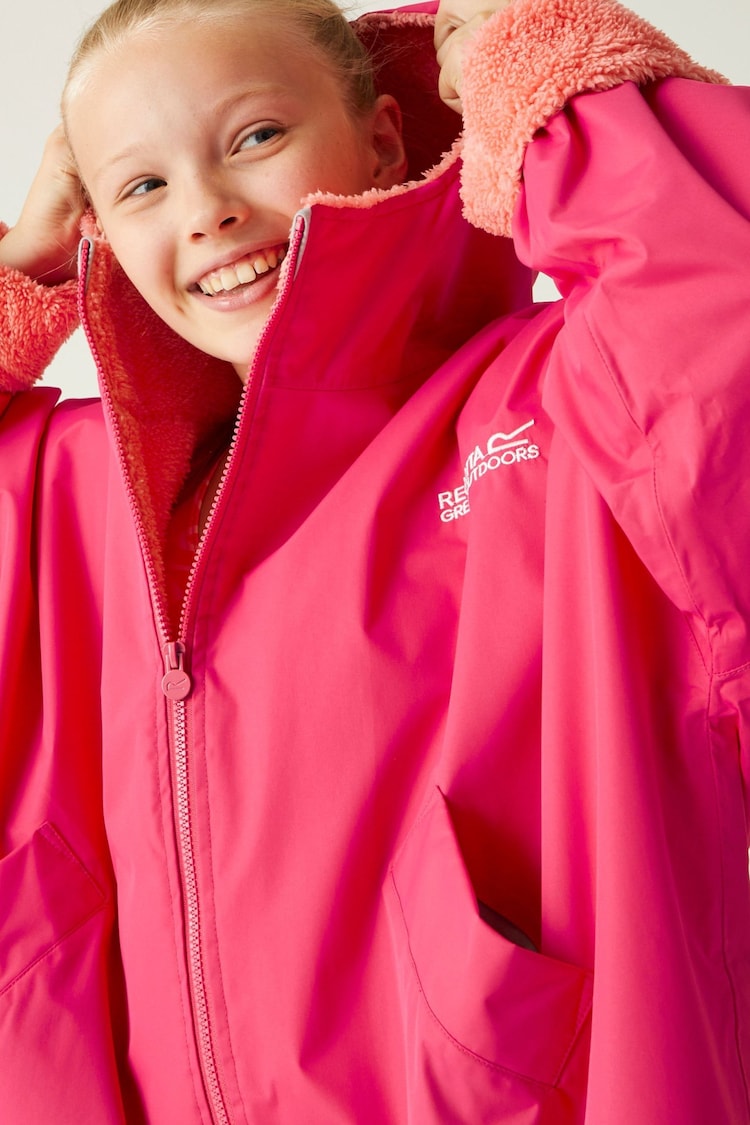 Regatta Pink Junior Waterproof Fleece Lined Changing Robe - Image 4 of 8