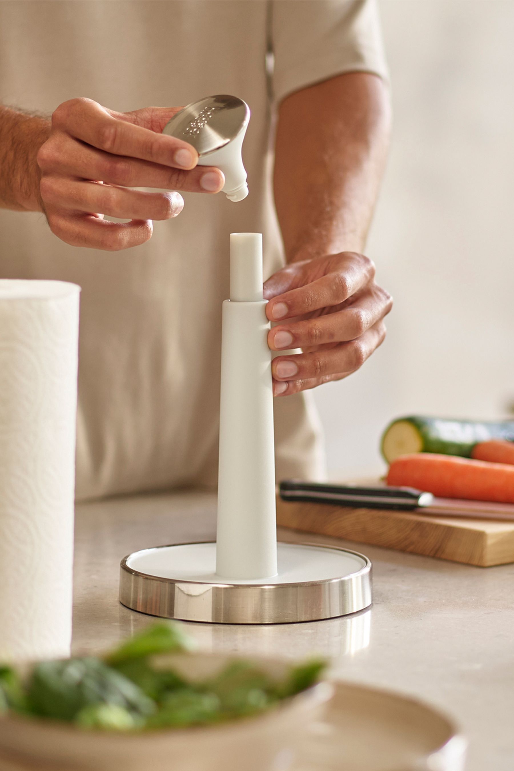 Joseph joseph easy tear kitchen roll holder discount