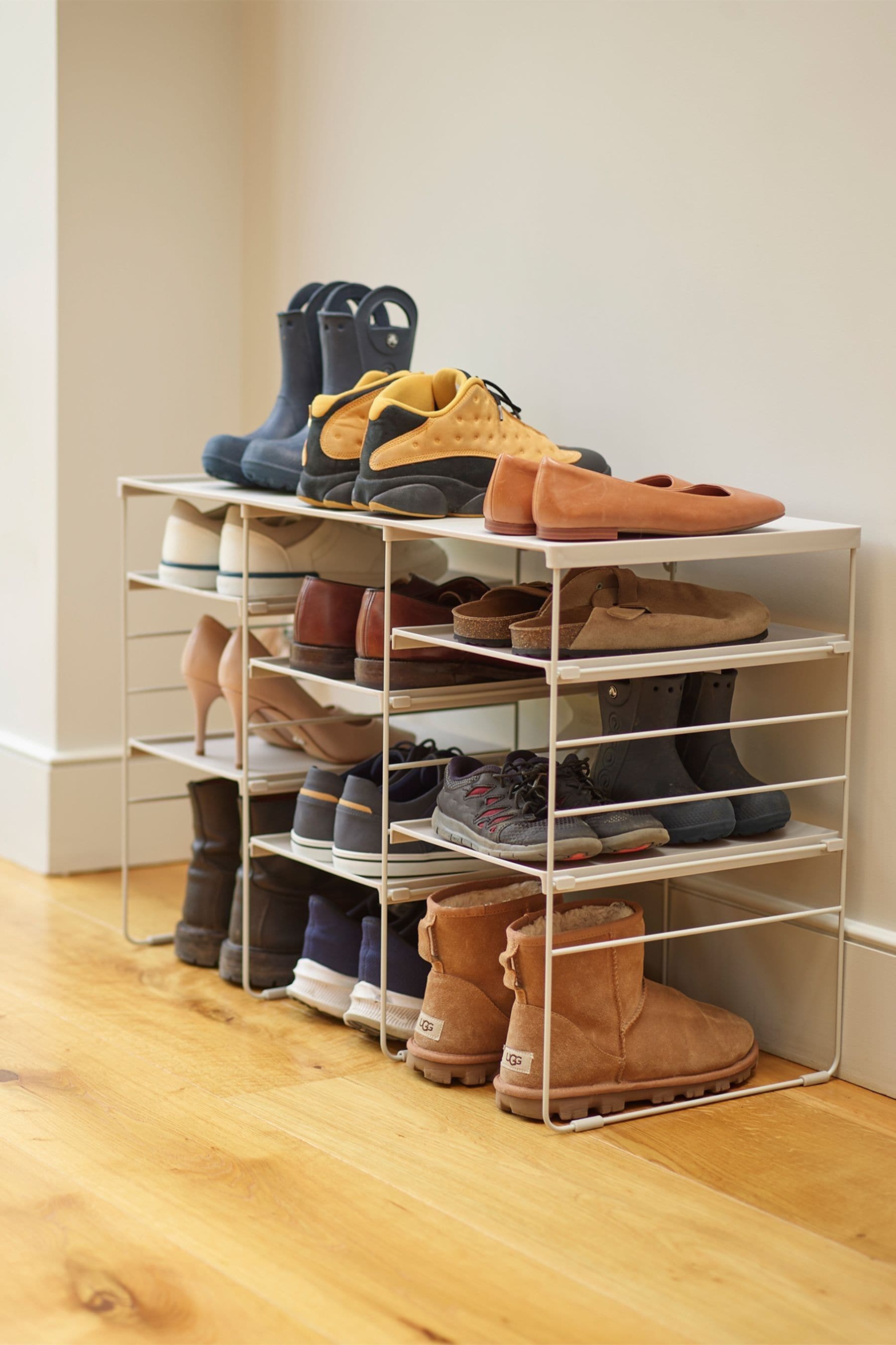 Joseph Joseph Ecru Level Plus Adjustable Shoe Rack