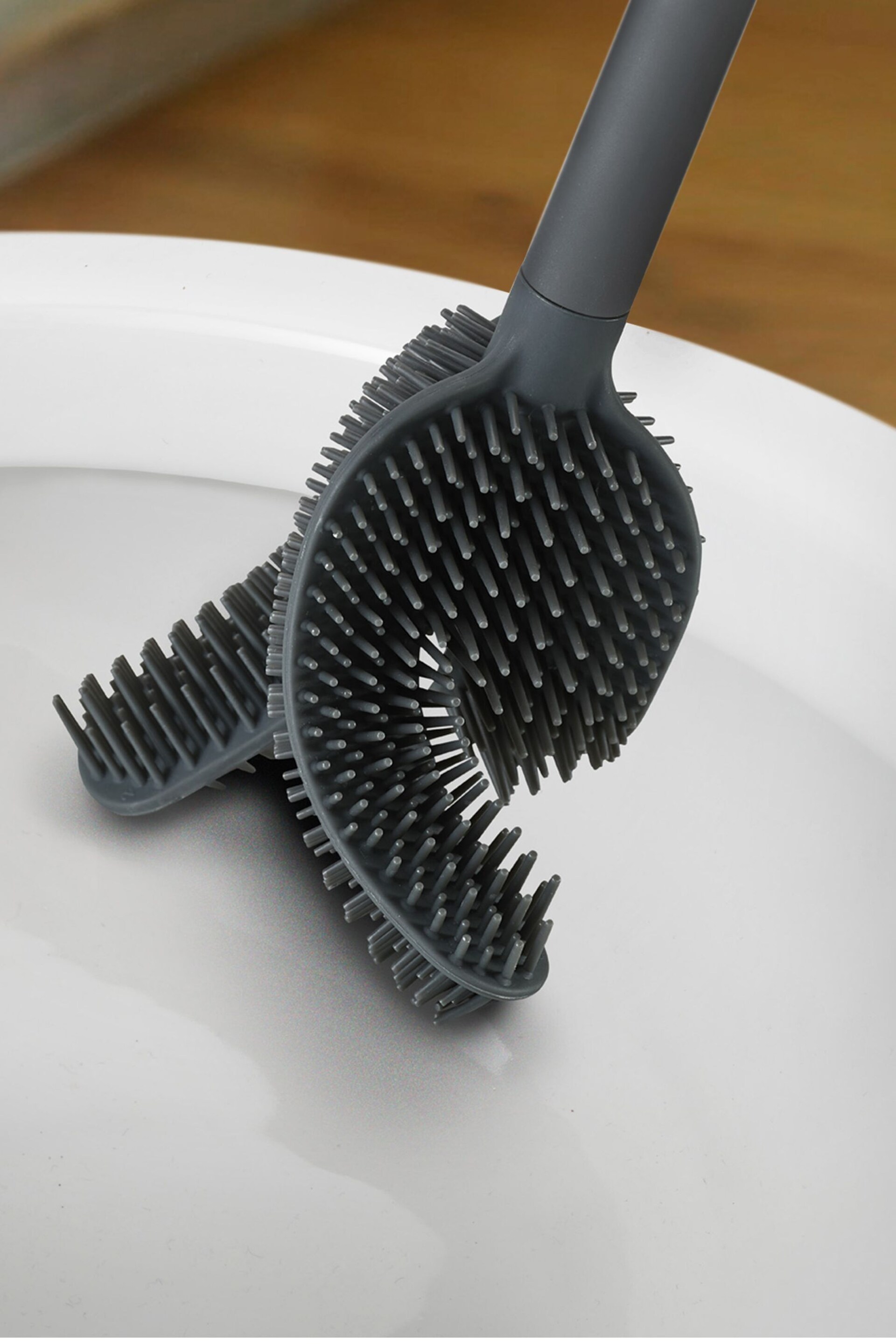 Joseph Joseph Black Advanced Toilet Brush - Image 2 of 4