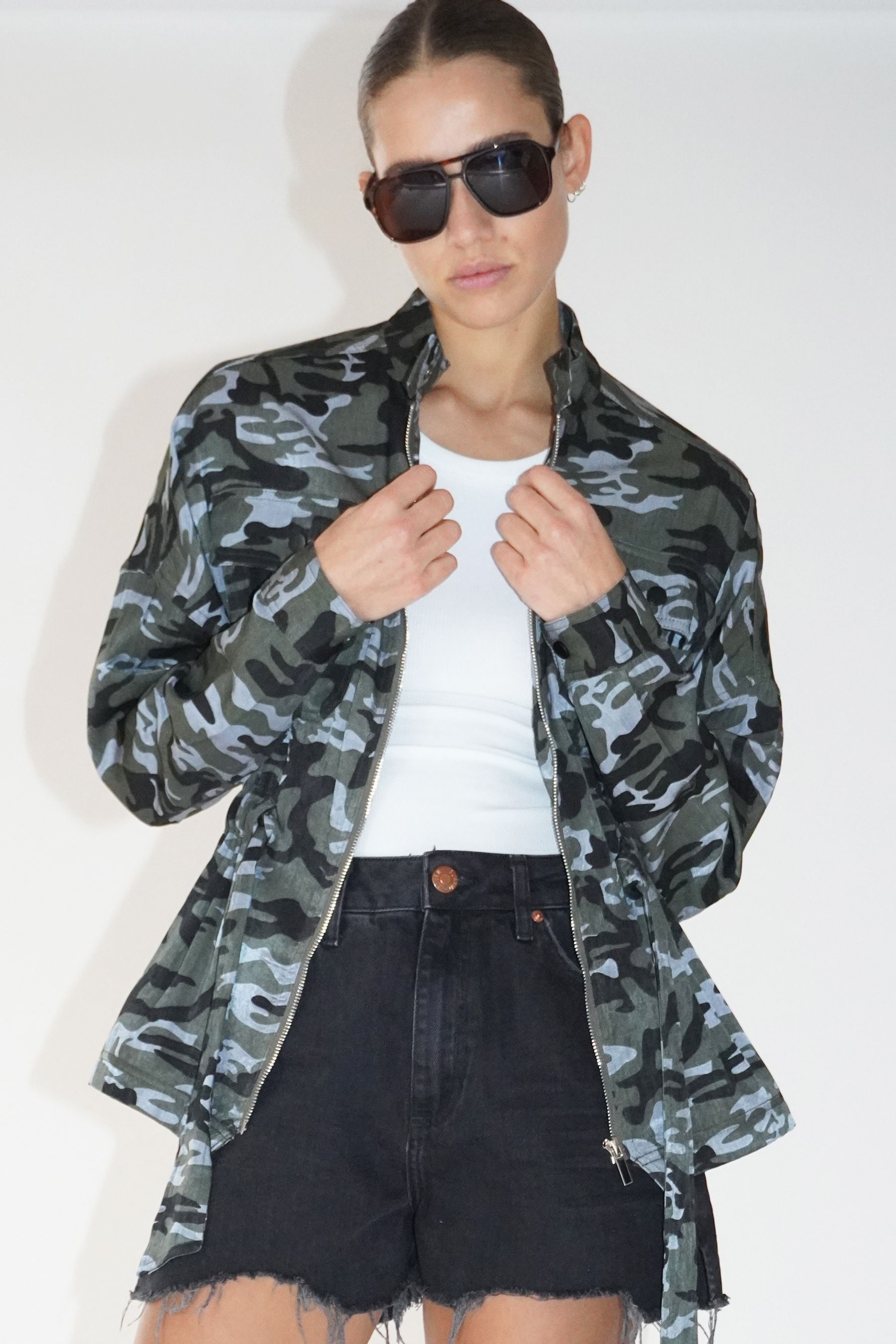 Multi utility jacket shop
