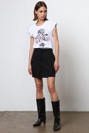 Religion White Cute Fitted Club T-Shirt with Floral Design - Image 3 of 6