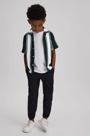 Reiss Green/White Alton Teen Ribbed Cuban Collar Shirt - Image 2 of 4