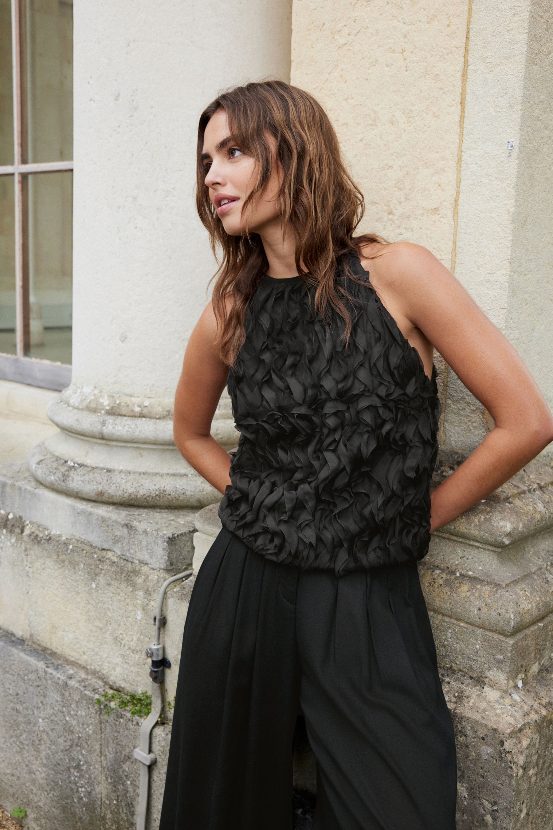 Halter neck ruffle top discount