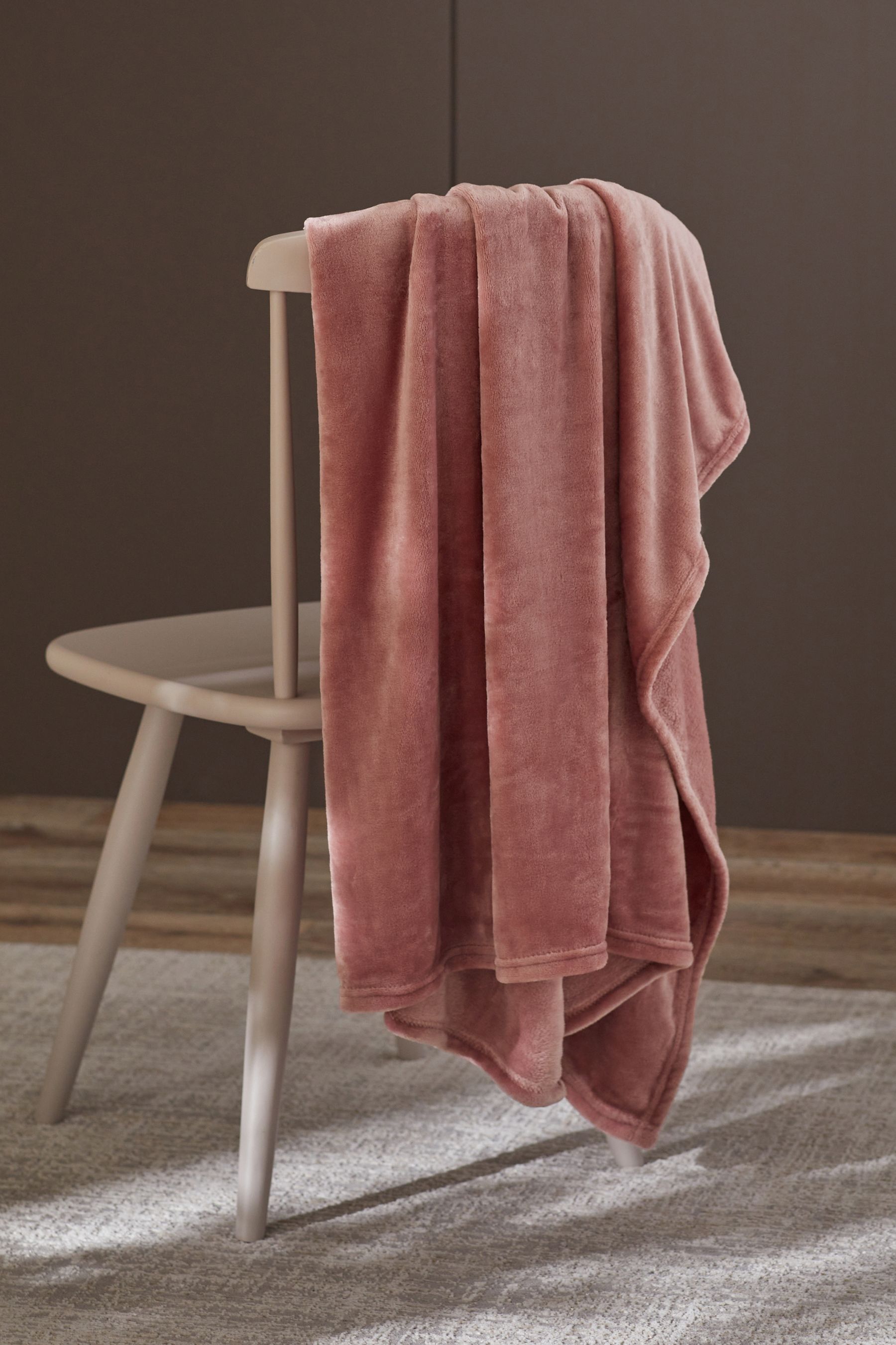 Next throws pink clearance